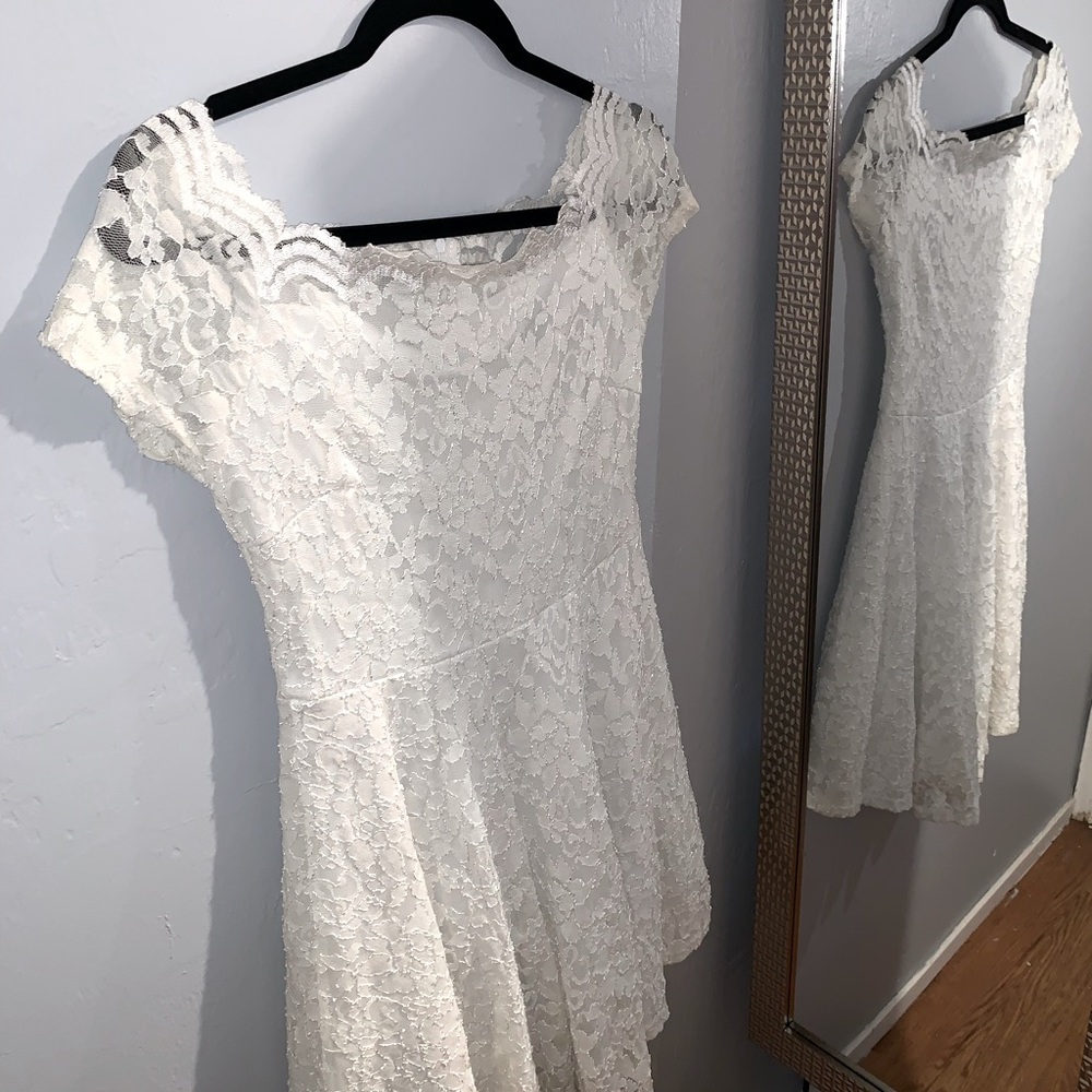 White Lace Windsor Dress